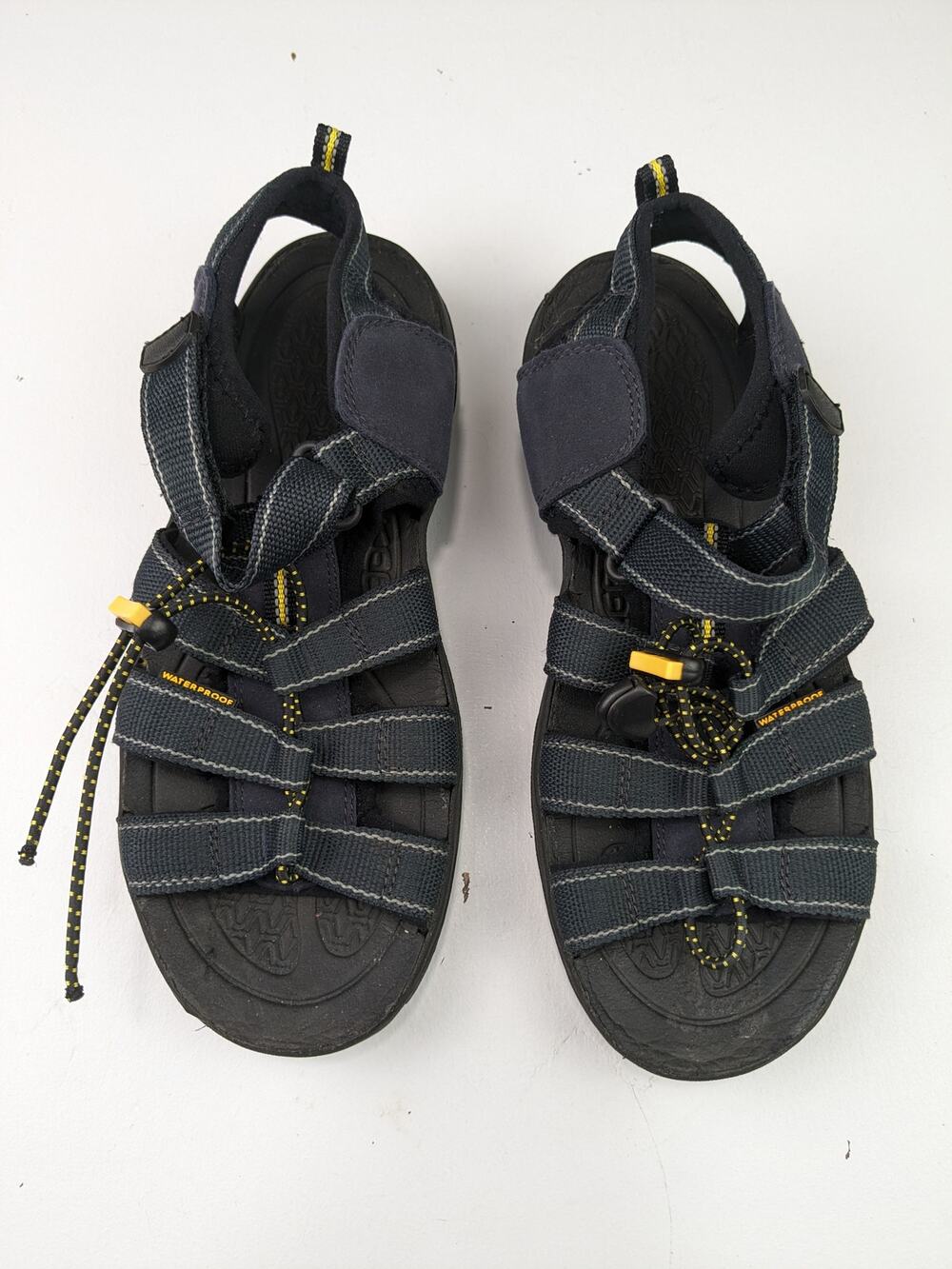 Keen Navy Sandals - Youth 6